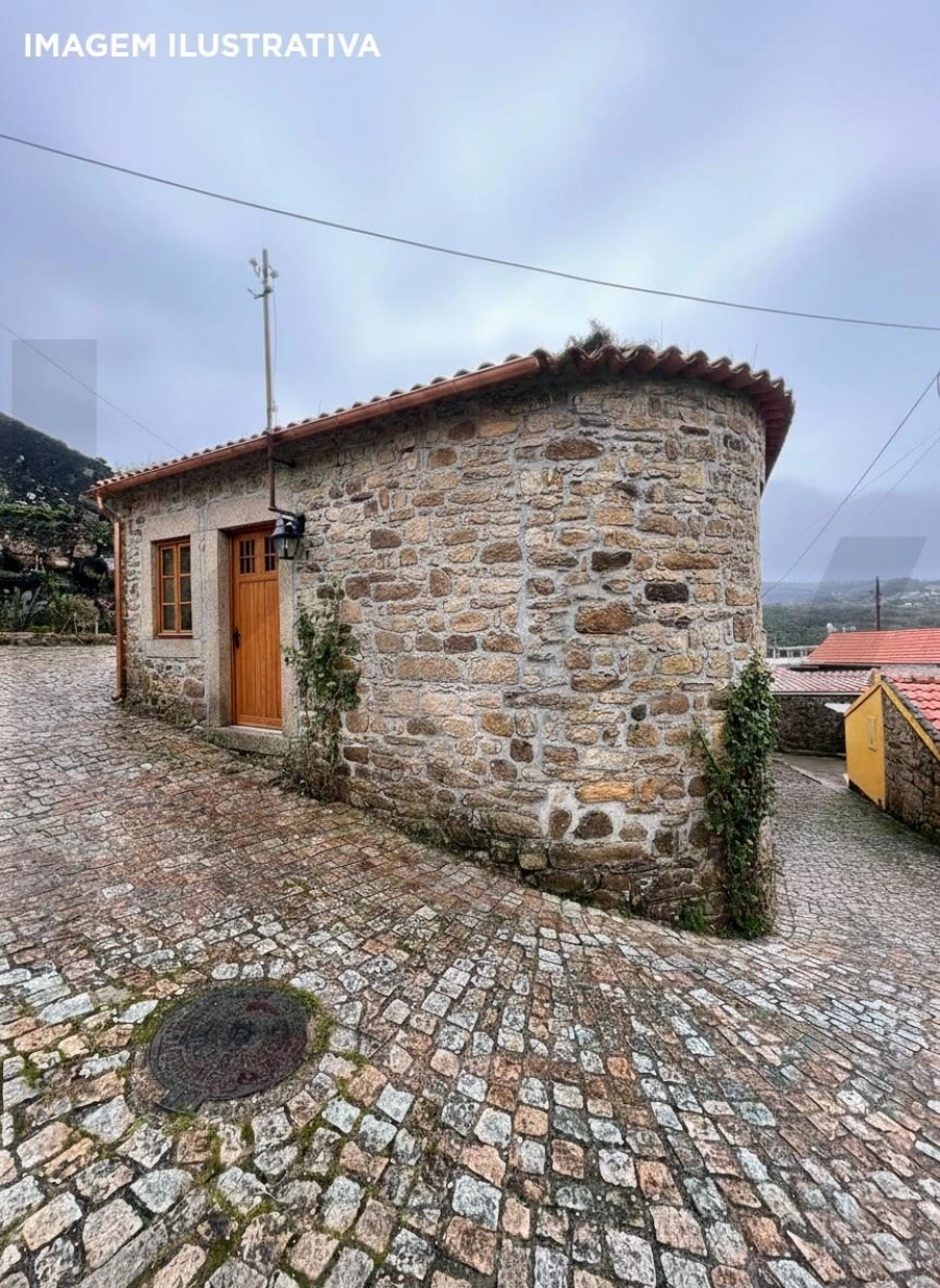 Moradia T4 para Venda em Roge Foto 10