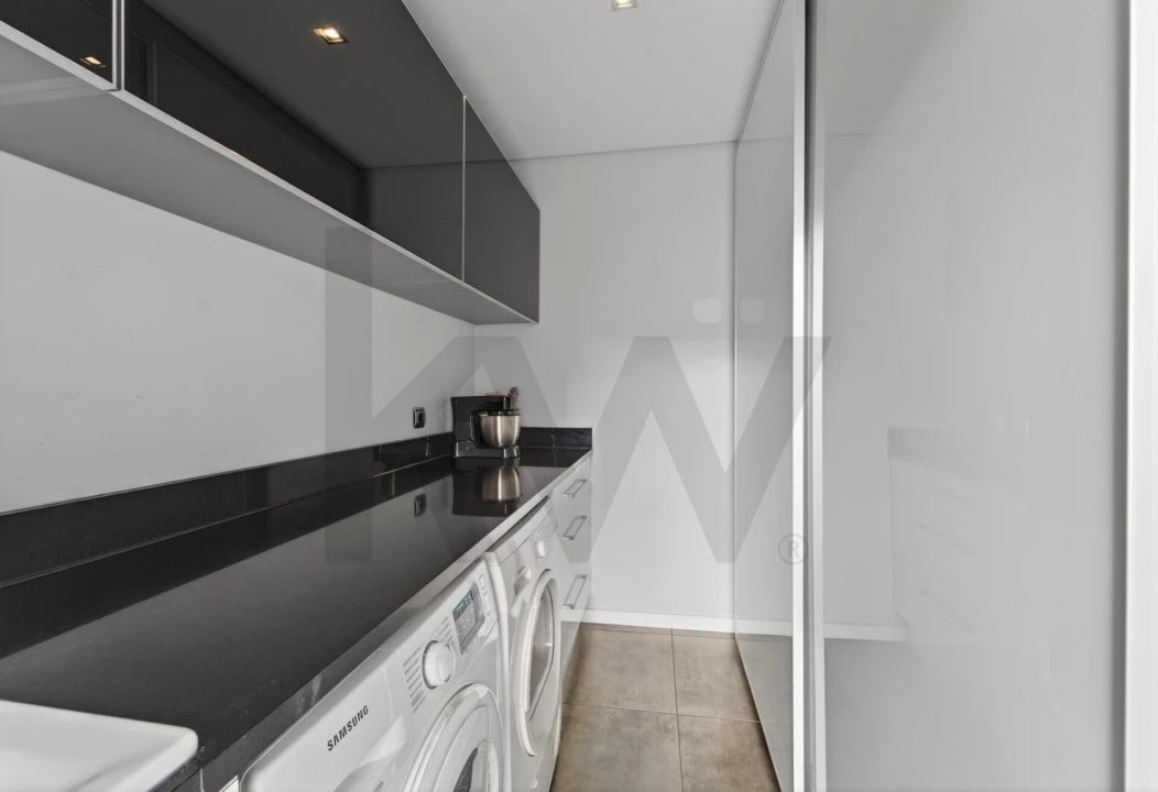 Moradia T3 para Venda em São Martinho Foto 46