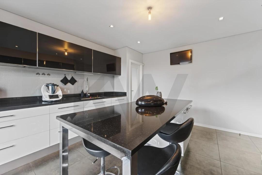 Moradia T3 para Venda em São Martinho Foto 49