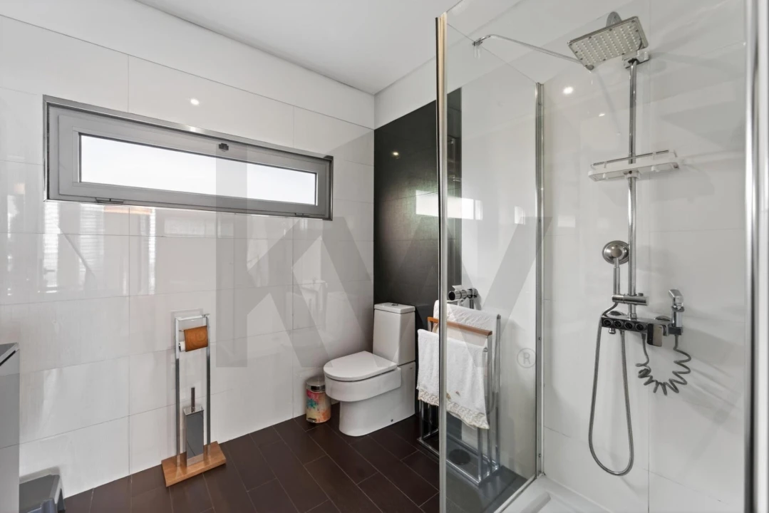 Moradia T3 para Venda em São Martinho Foto 38