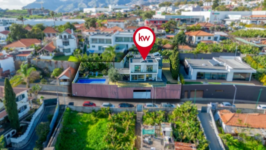 Moradia T3 para Venda em São Martinho Foto 9