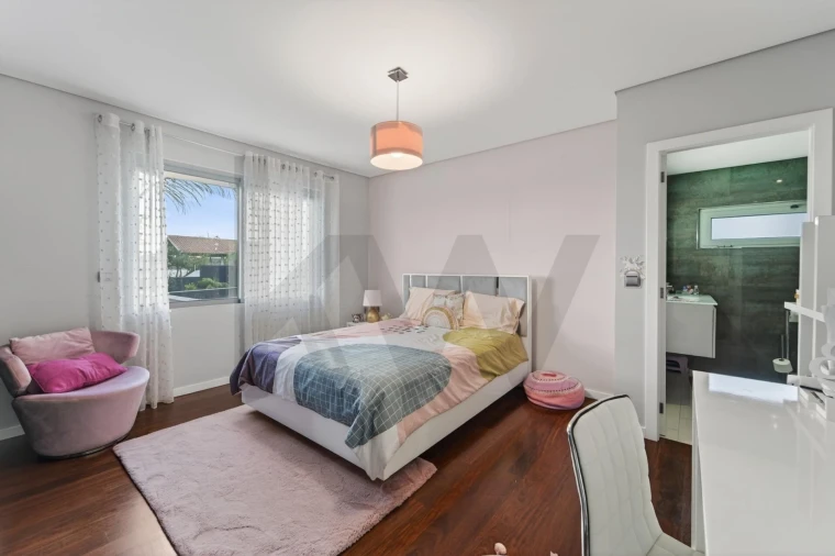 Moradia T3 para Venda em São Martinho Foto 40