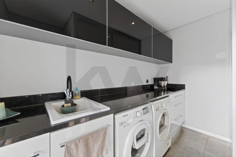 Moradia T3 para Venda em São Martinho Foto 45