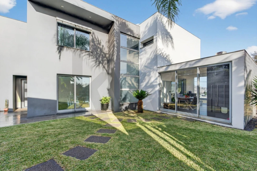 Moradia T3 para Venda em São Martinho Foto 5