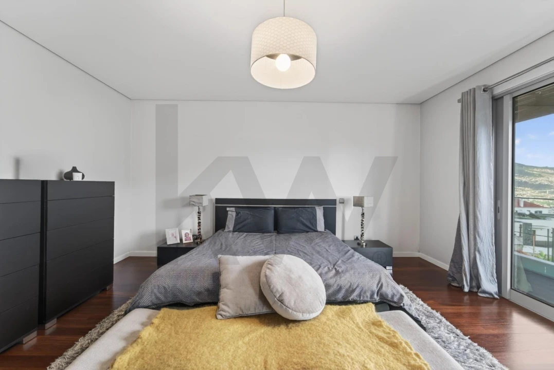 Moradia T3 para Venda em São Martinho Foto 30