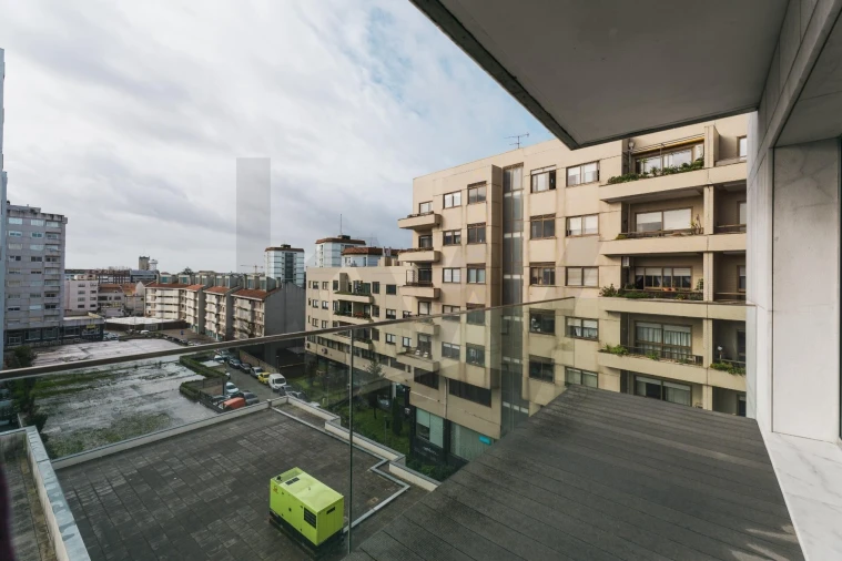 Apartamento T3 para Venda em Paranhos Foto 5