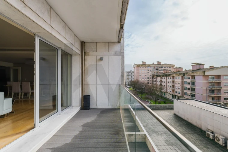 Apartamento T3 para Venda em Paranhos Foto 6
