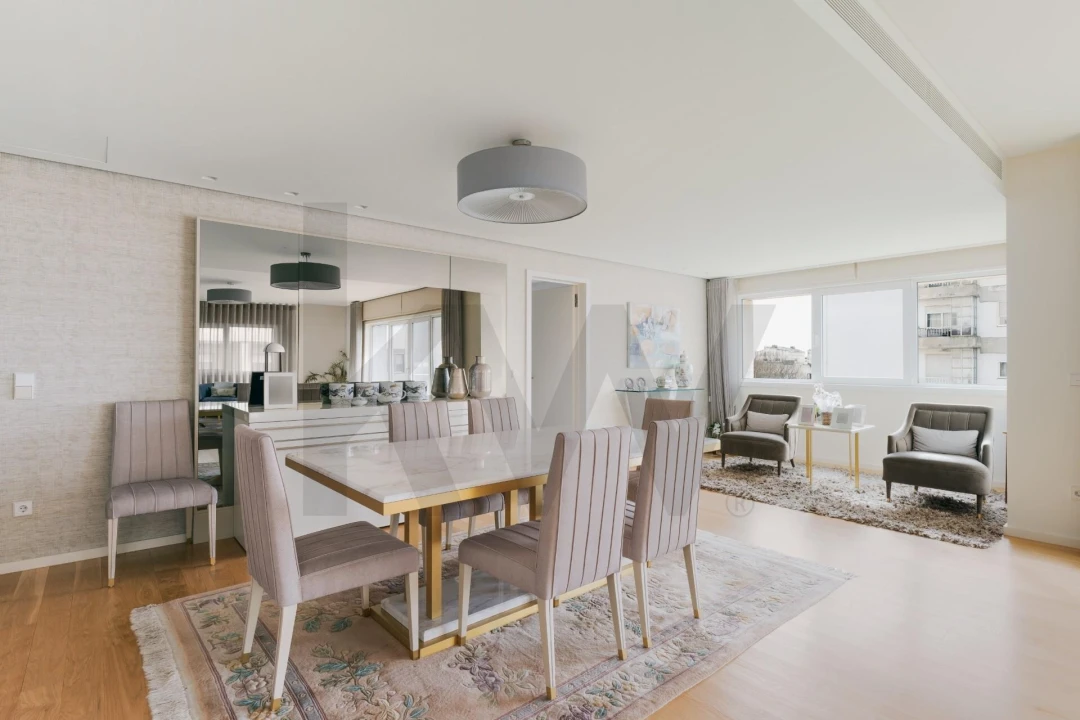 Apartamento T3 para Venda em Paranhos Foto 3