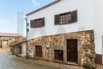 Moradia T2 para Venda em Belmonte e Colmeal da Torre
