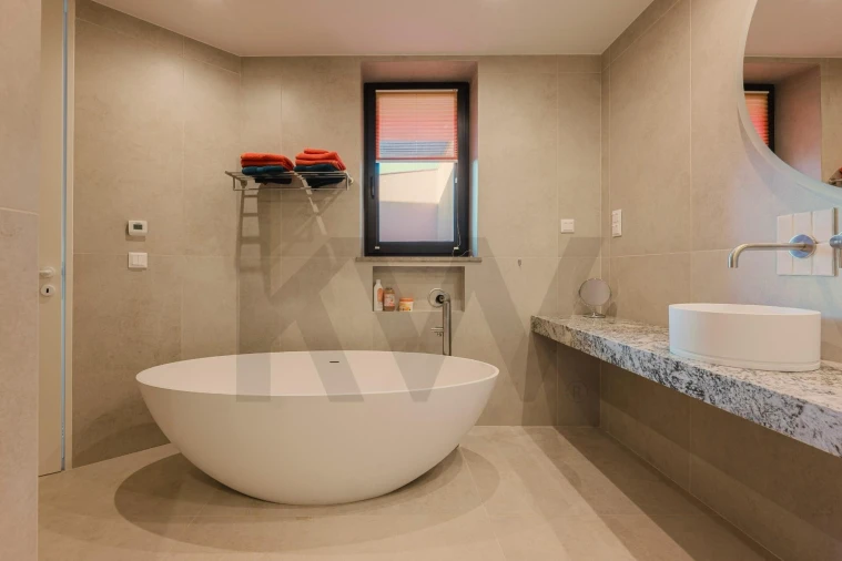 Moradia T4 para Venda em Odiaxere Foto 27