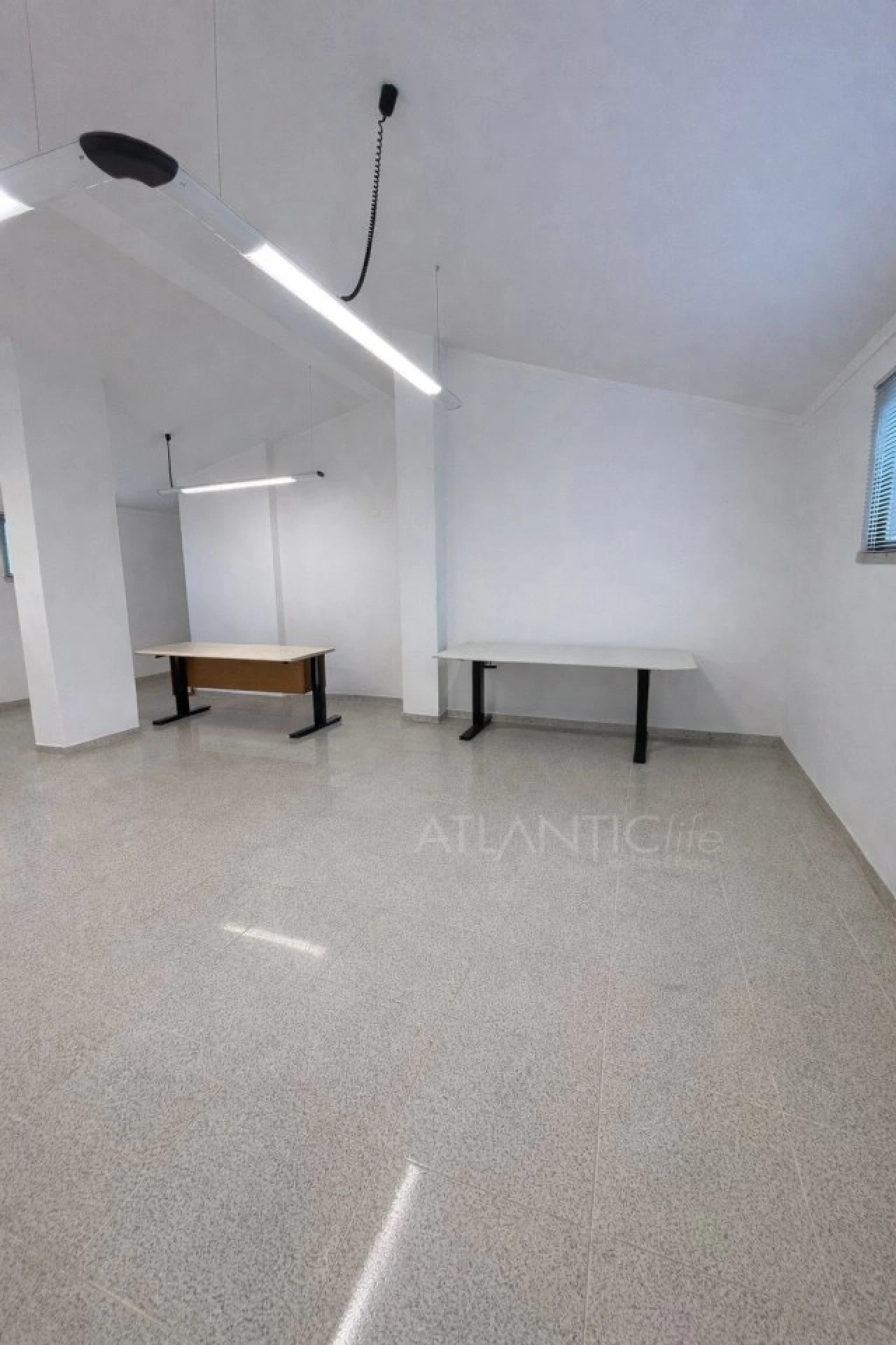 Loja para Venda em Queluz e Belas Foto 3