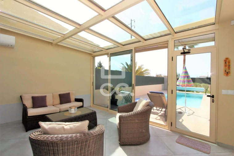 Moradia T3 para Venda em Armação de Pera Foto 45