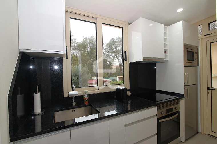 Moradia T3 para Venda em Armação de Pera Foto 51