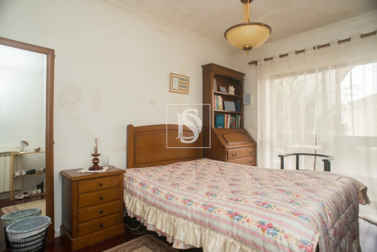 Moradia T4 para Venda em Alfena Foto 14