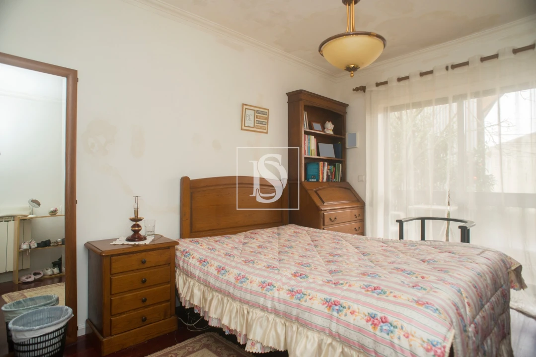 Moradia T4 para Venda em Alfena Foto 14