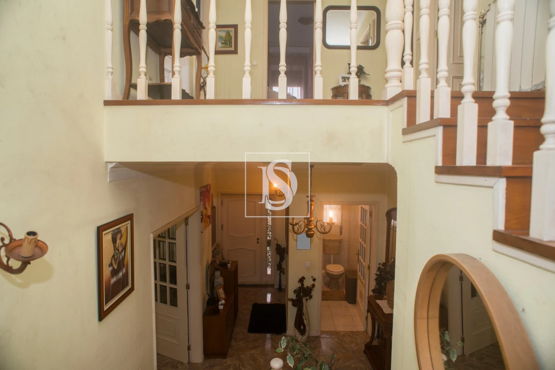 Moradia T4 para Venda em Alfena Foto 11