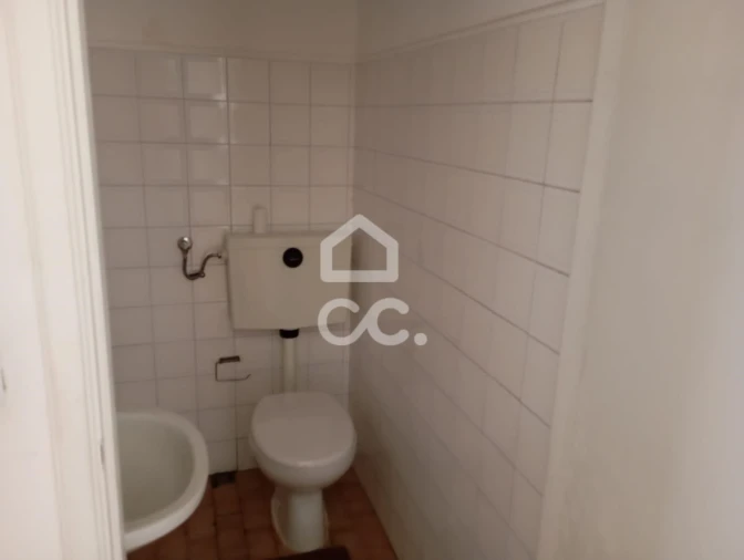 Negócio para Arrendamento em Bougado (São Martinho e Santiago) Foto 9