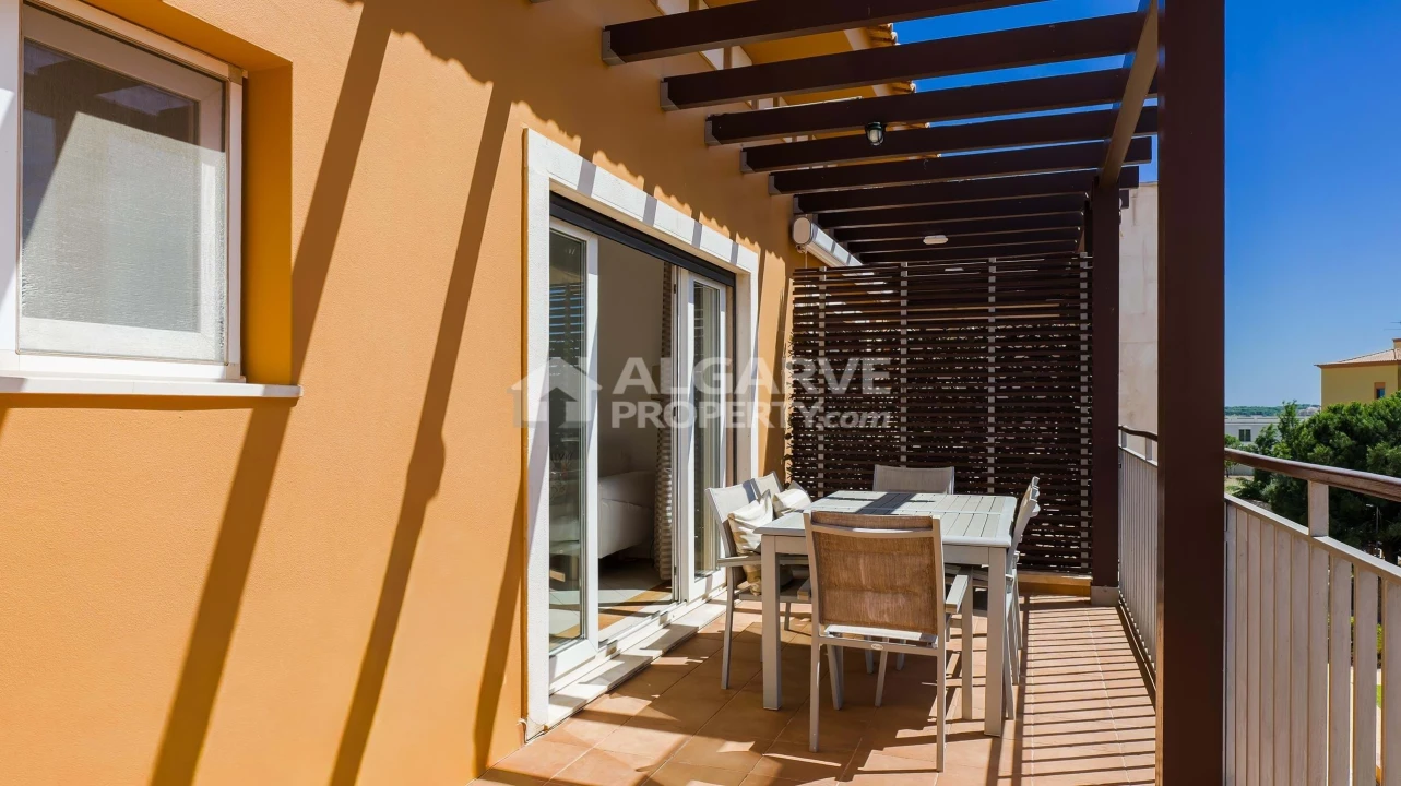 Apartamento T2 para Venda em Quarteira Foto 6