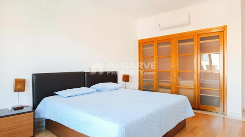 Apartamento T2 para Venda em Quarteira