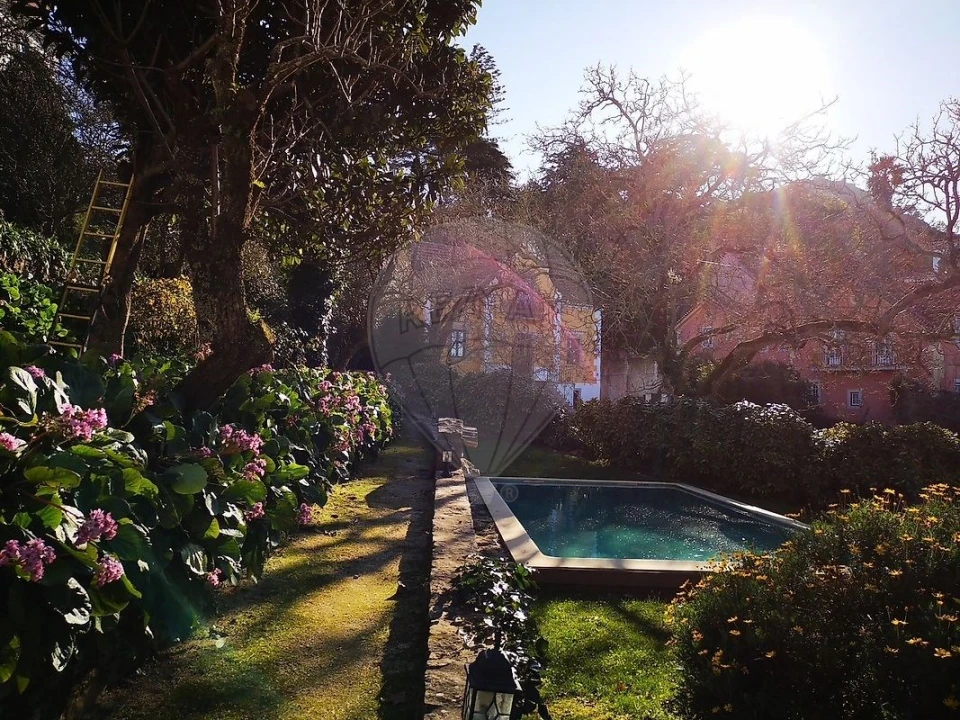 Moradia T7 para Venda em Agualva e Mira-Sintra Foto 36