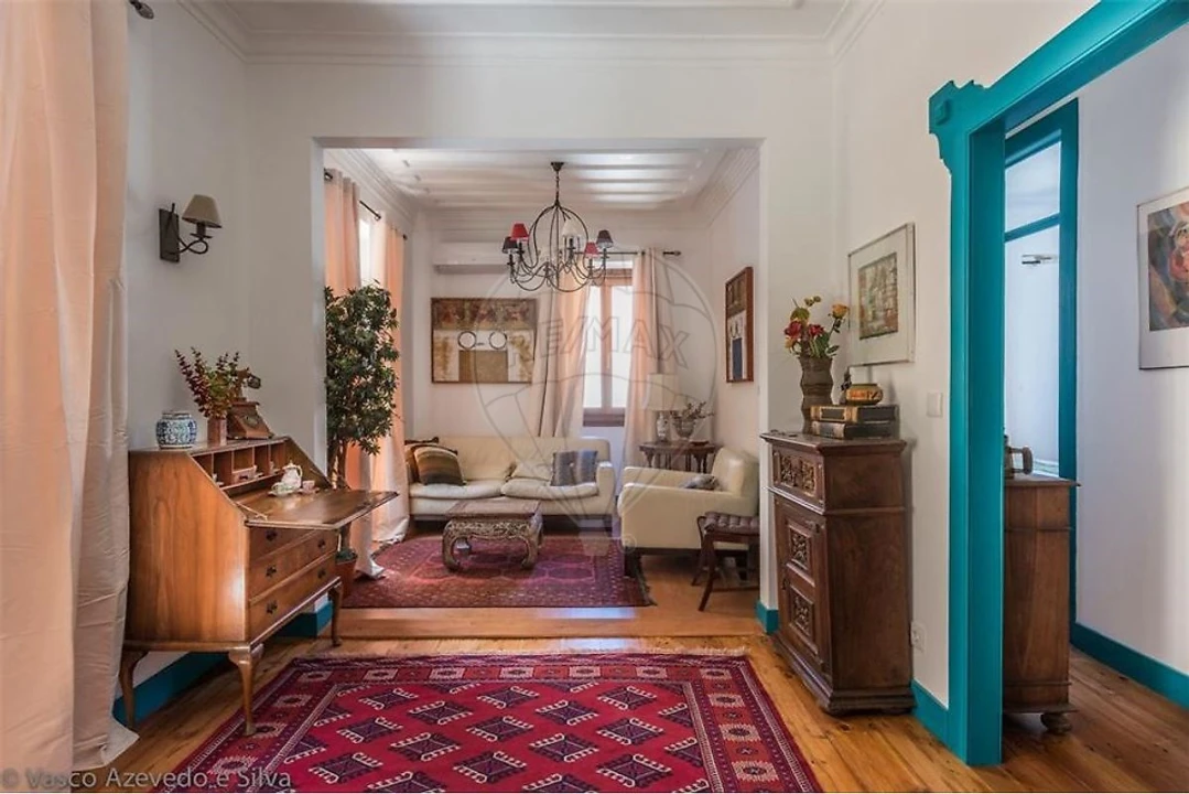 Moradia T7 para Venda em Agualva e Mira-Sintra Foto 9