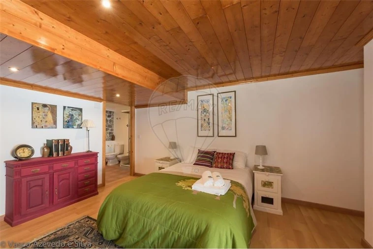 Moradia T7 para Venda em Agualva e Mira-Sintra Foto 27