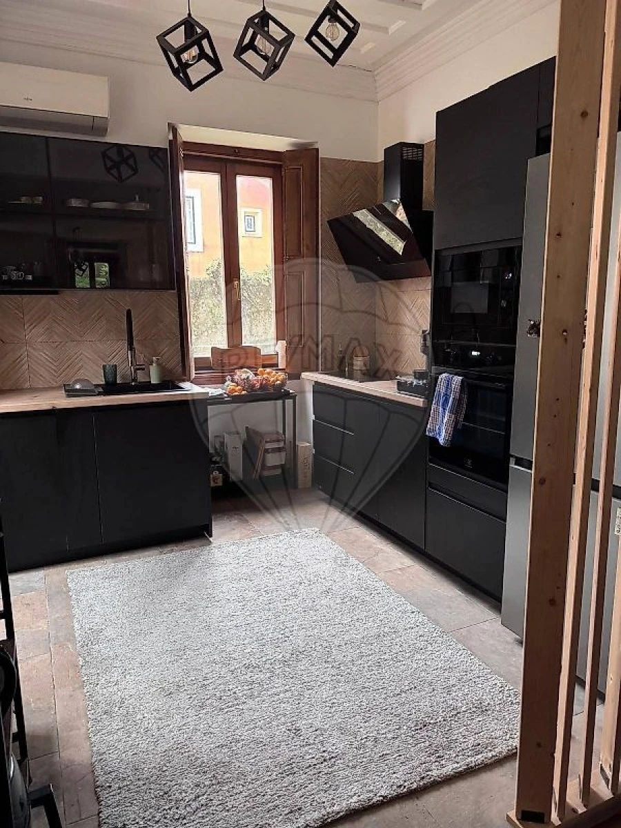 Moradia T7 para Venda em Agualva e Mira-Sintra Foto 15