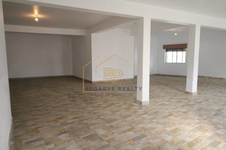 Armazém para Venda em Portimão Foto 7