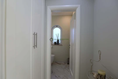 Moradia T5 para Venda em Quarteira