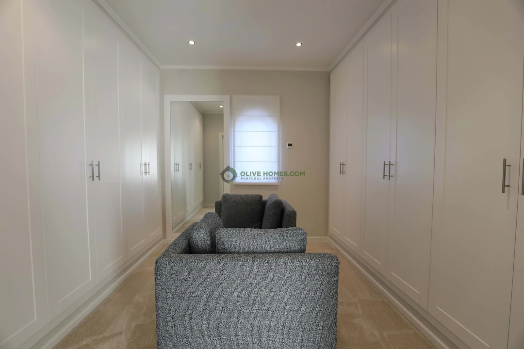 Moradia T5 para Venda em Quarteira Foto 84