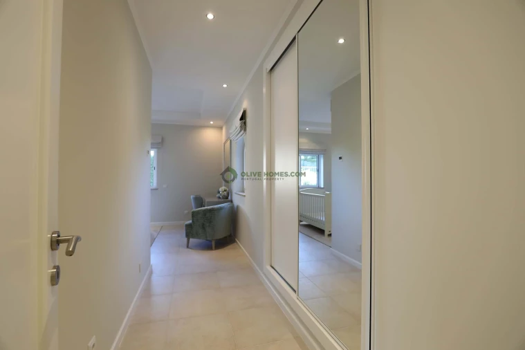 Moradia T5 para Venda em Quarteira Foto 53