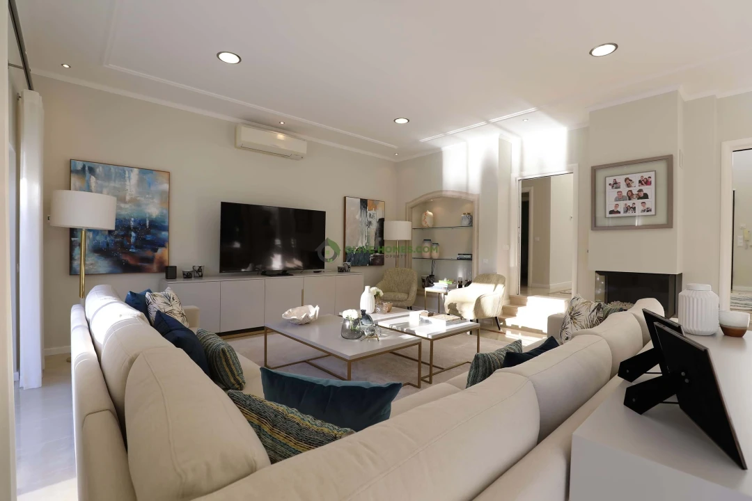 Moradia T5 para Venda em Quarteira Foto 72