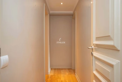 Apartamento T4 para Venda em Avenidas Novas