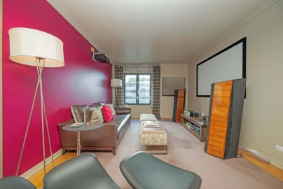 Apartamento T4 para Venda em Avenidas Novas