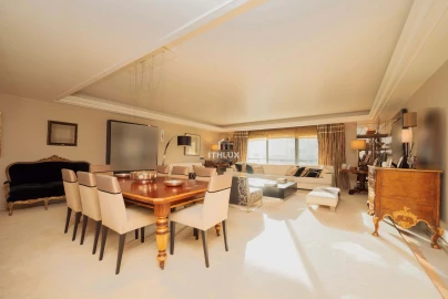 Apartamento T4 para Venda em Avenidas Novas