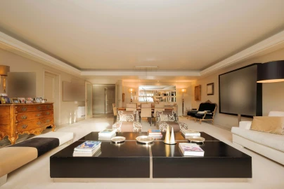 Apartamento T4 para Venda em Avenidas Novas