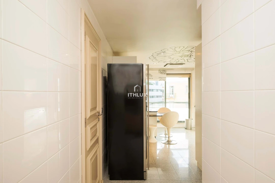 Apartamento T4 para Venda em Avenidas Novas Foto 44