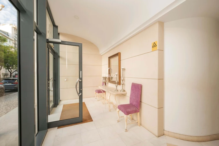 Apartamento T4 para Venda em Avenidas Novas Foto 56