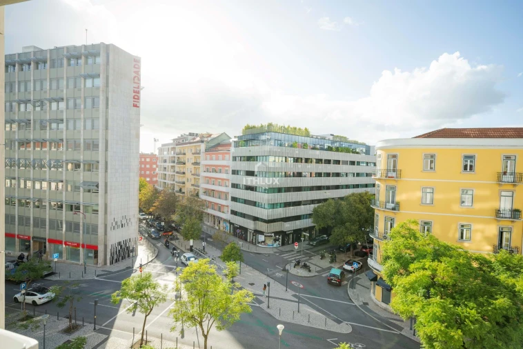 Apartamento T4 para Venda em Avenidas Novas Foto 50