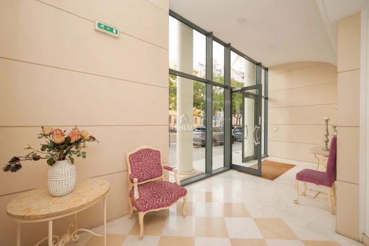 Apartamento T4 para Venda em Avenidas Novas Foto 57