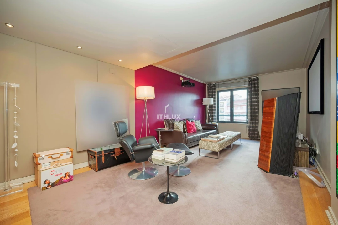 Apartamento T4 para Venda em Avenidas Novas Foto 33