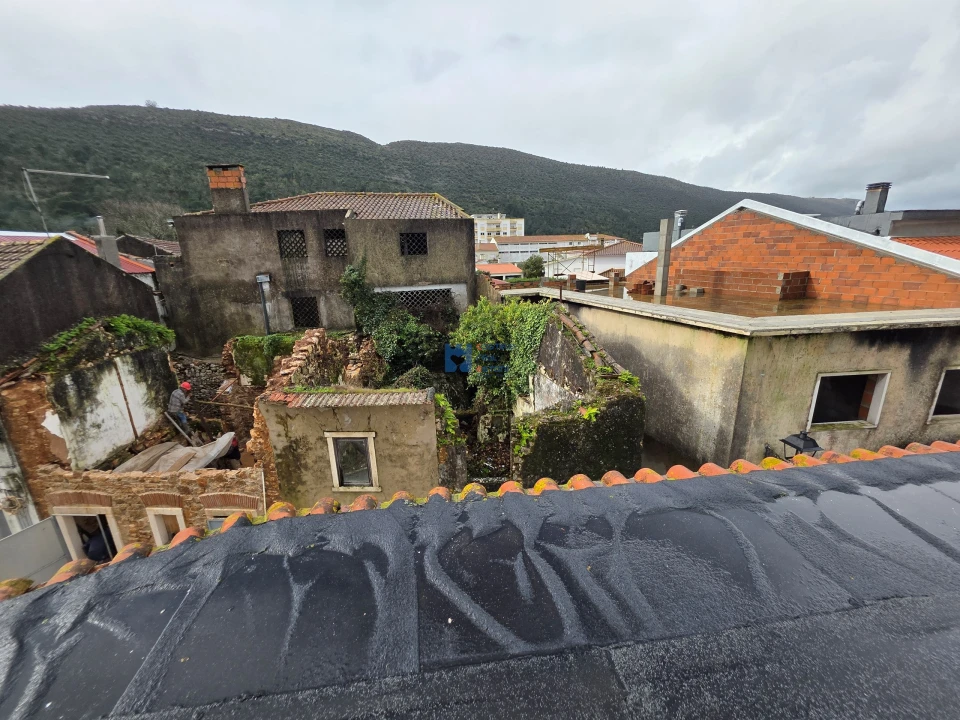 Moradia T3 para Venda em Minde Foto 11