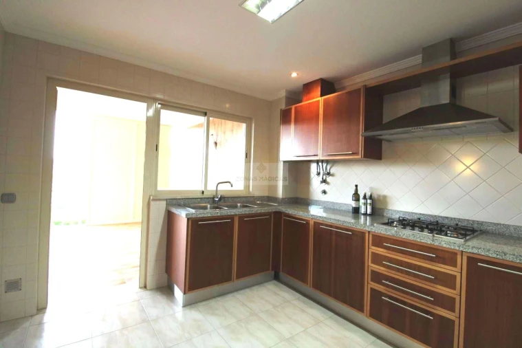 Apartamento T2 para Venda em Lagos (São Sebastião e Santa Maria) Foto 5
