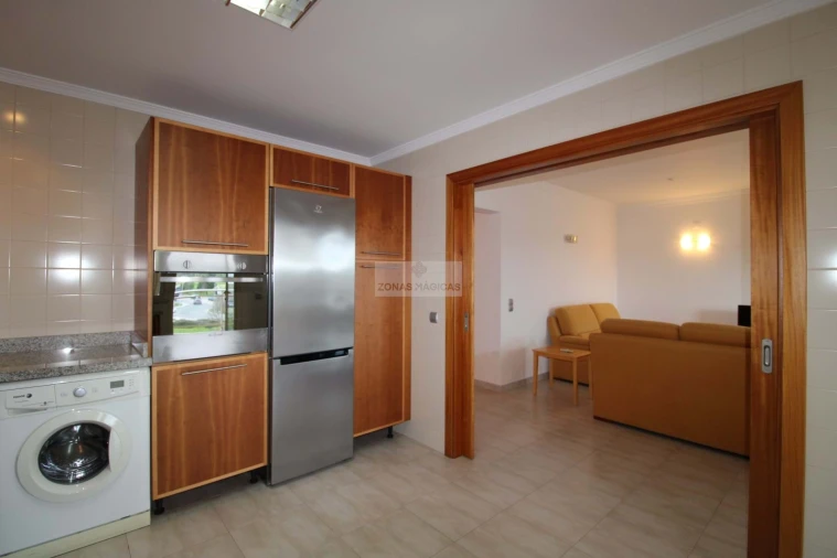Apartamento T2 para Venda em Lagos (São Sebastião e Santa Maria) Foto 2