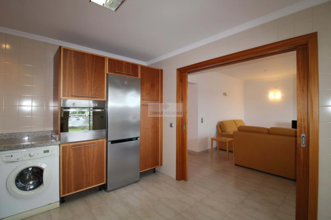 Apartamento T2 para Venda em Lagos (São Sebastião e Santa Maria) Foto 2