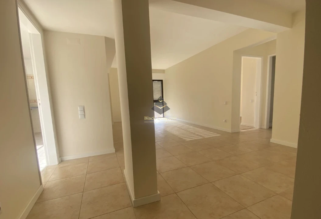 Apartamento T2 para Venda em Algueirão-Mem Martins Foto 7
