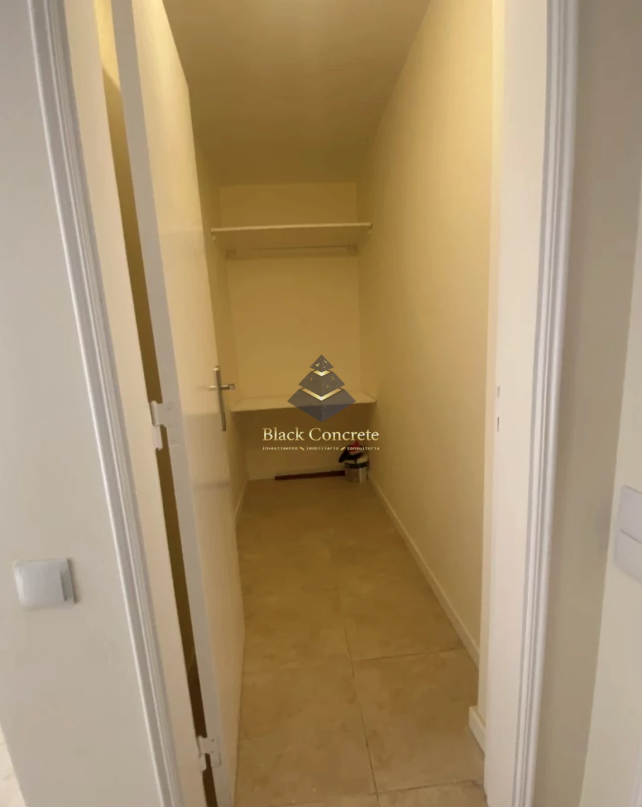 Apartamento T2 para Venda em Algueirão-Mem Martins Foto 11