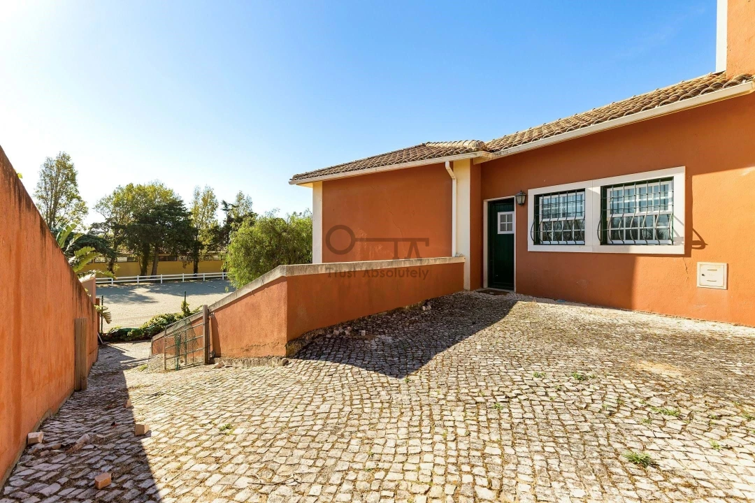 Moradia T5 para Venda em Agualva e Mira-Sintra Foto 6