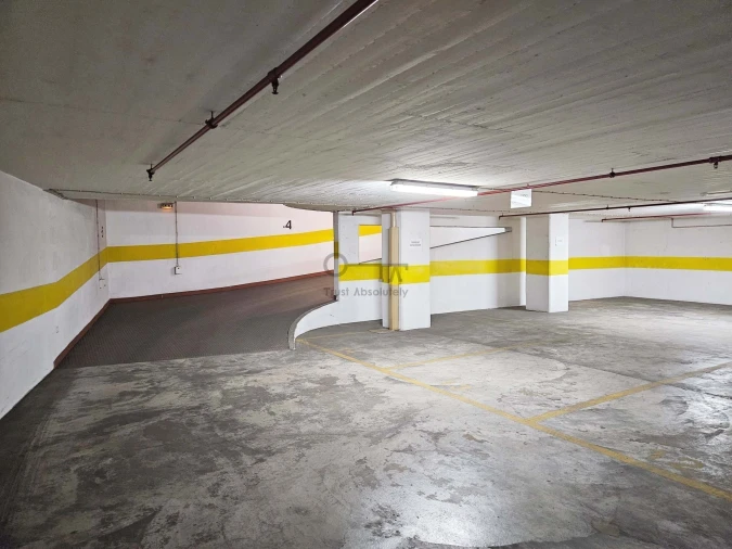 Escritório para Venda em Alvalade Foto 13