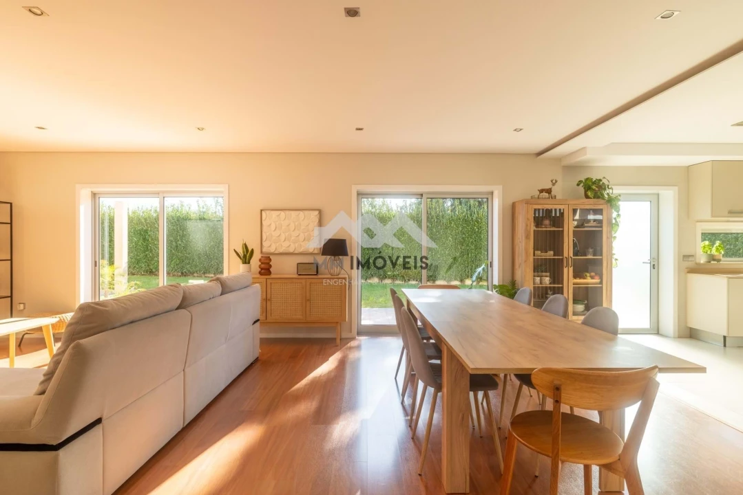 Moradia T4 para Venda em Vila Nova de Famalicão e Calendário Foto 29